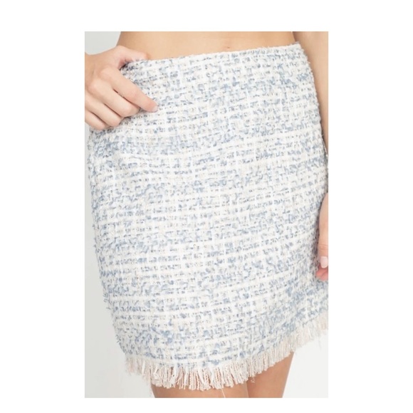 Tweed Suit Set Jacket and Skirt - Picture 3 of 16